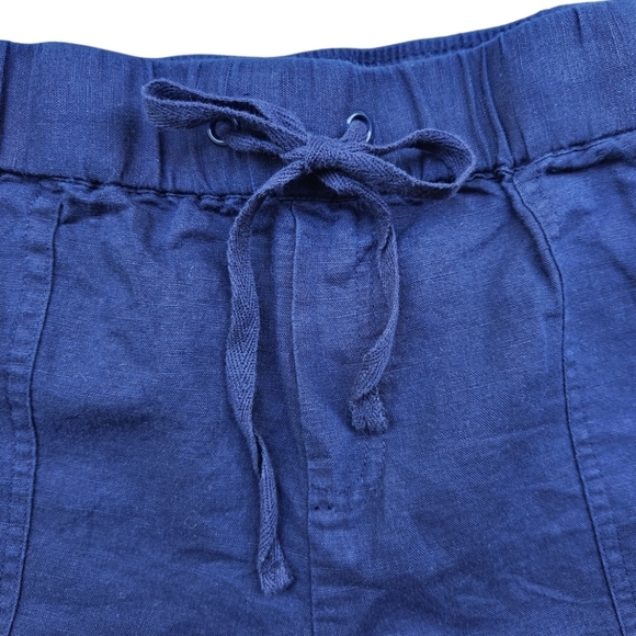 New York & Company Navy Blue Women's Cuffed Shorts Size Medium Elastic Waistband - Picture 5 of 13